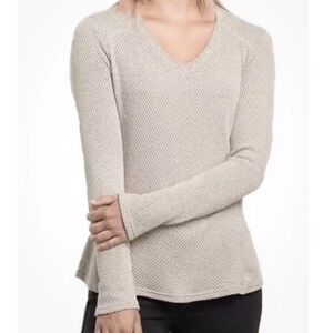 Kuhl Knit Sweater Top Long Sleeve Woman's Beige XS Pullover Lyrik V Neck Shirt